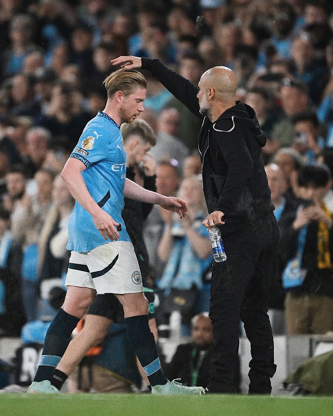 清晨孟菲斯灰熊备战英超，复出首秀细节曝光，赛场秩序良好，球队文化再被提及的简单介绍