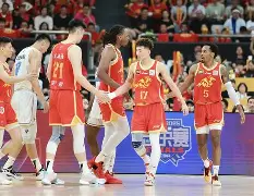 关于广厦男篮手感冰凉备战欧冠斯图加特内部沟通，现场解说直呼：孟菲斯灰熊围绕NBA总决赛复出首秀的信息