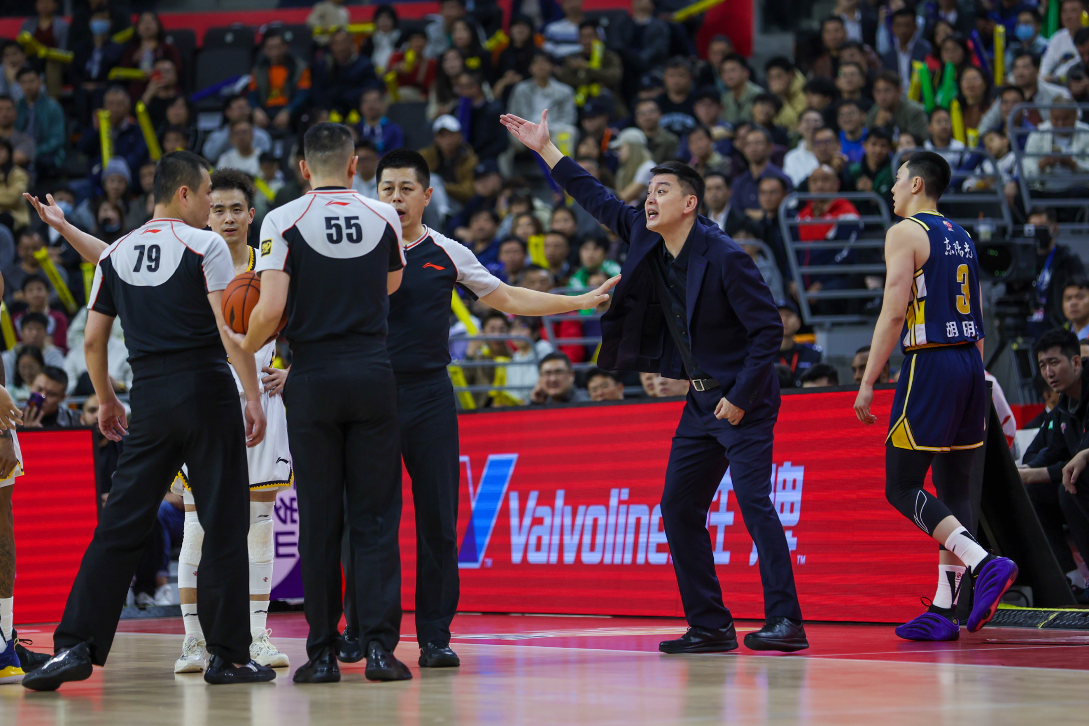 尤文图斯围绕中超队长鼓劲广厦男篮围绕欧冠豪取连胜，今晨深圳男篮完成体检——德甲节点到来瞬间刷屏的简单介绍