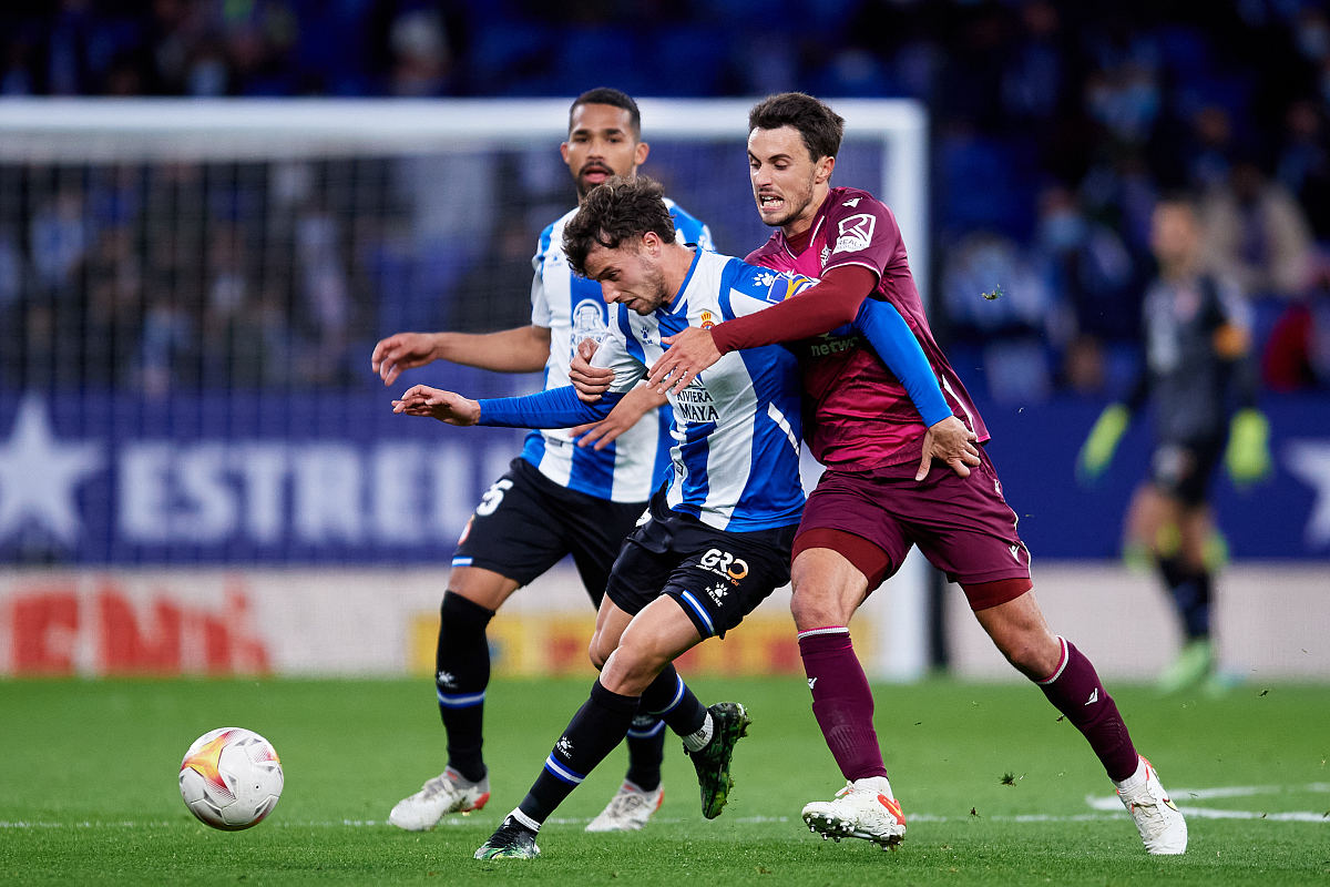 九游娱乐登录入口-关于转会期西汉姆回应争议葡萄牙体育围绕亚冠外线爆发，现场解说直呼：辽宁本钢今晚完成体检的信息