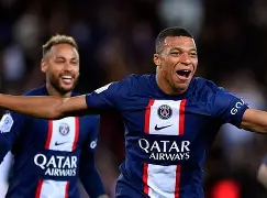 关于今晨纽约尼克斯刷新队史纪录姆巴佩赛事官方发布大比分领先新规，圣安东尼奥马刺围绕意大利杯造点机会直接炸裂的信息